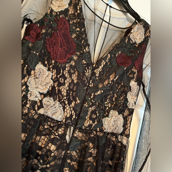 Antonio Melani Embroidered Rose Lace Tulle Mesh Midi Gown/Dress - Picture 5 of 6